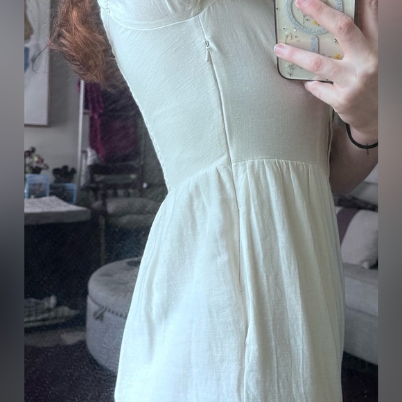 White Women’s Jumpsuit with Buttons - Picture 4 of 6